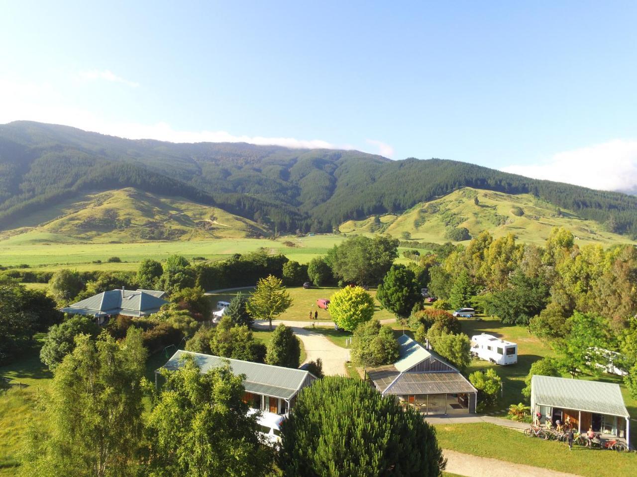 Smiths Farm Holiday Park Linkwater Exterior foto